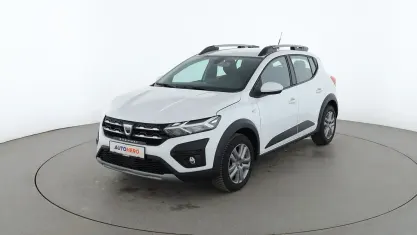 Gebraucht Dacia Sandero Comfort 91 PS (66 kW) 2022 Weiß Limousine