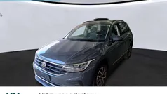 Delfingrau metallic Gebraucht 2022 VW Tiguan Life SUV | 28.880 € (Fairer Preis)