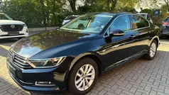 Schwarz Gebraucht 2017 VW Passat Comfortline Limousine | 14.950 € (Fairer Preis)