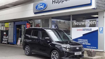 Agate black metallic Neu 2025 Ford Tourneo Courier Titanium Van / Kleinbus | 27.950 € (Fairer Preis)