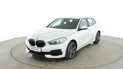 Weiß Gebraucht 2020 BMW 118 Advantage Kleinwagen | 20.790 € (Fairer Preis)