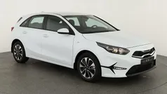 Carraraweiß Neu 2025 Kia Ceed Limousine | 20.745 € (Superpreis)