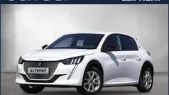 Weiss (metallic) Gebraucht 2022 Peugeot e-208 GT Kleinwagen | 19.490 € (Fairer Preis)