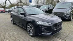 Gebraucht 2025 Ford Focus ST-Line X Kombi | 28.790 € (Guter Preis)