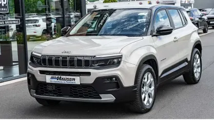 Gebraucht Jeep Avenger Altitude 101 PS (74 kW) 2025 Grau SUV