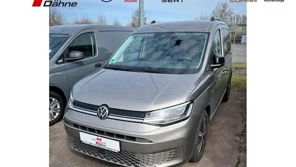 Gebraucht VW Caddy Style 114 PS (83 kW) 2023 Mojave beige Van / Kleinbus