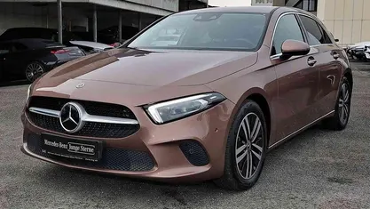 Roségold Gebraucht 2022 Mercedes A180 Progressive Limousine | 28.490 € (Fairer Preis)