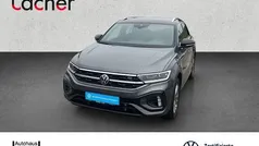 Indiumgrau metallic/schwarz Gebraucht 2025 VW T-Roc R-line SUV | 31.390 € (Fairer Preis)