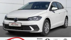 Weiß Gebraucht 2024 VW Polo Life Limousine | 17.414 € (Fairer Preis)
