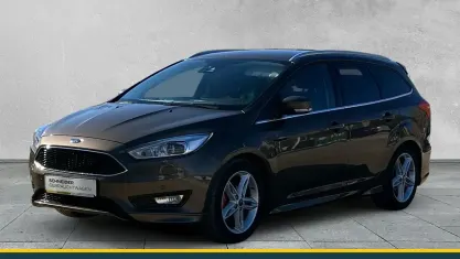 Gebraucht Ford Focus Titanium 150 PS (110 kW) 2018 Braun Kombi