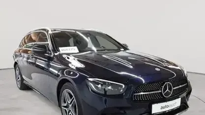 Gebraucht Mercedes E220 AMG line 220 PS (161 kW) 2023 Nautikblau metallic Kombi