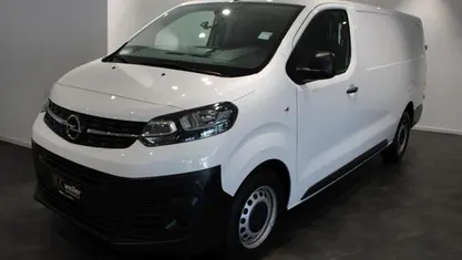 Weiss Gebraucht 2021 Opel Vivaro Edition Van / Kleinbus | 19.875 € (Fairer Preis)