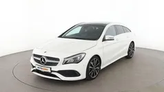 Weiß Gebraucht 2018 Mercedes CLA200 Shooting Brake AMG line Kombi | 21.690 € (Fairer Preis)