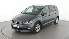 Grau Gebraucht 2019 VW Touran Highline Van / Kleinbus | 20.450 € (Superpreis)