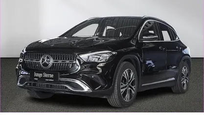 Gebraucht Mercedes GLA200 Progressive 163 PS (119 kW) 2024 Unilack nachtschwarz SUV