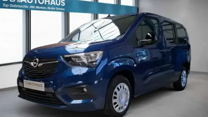 Gebraucht Opel Combo Life Elegance 131 PS (96 kW) 2022 Blau Van / Kleinbus