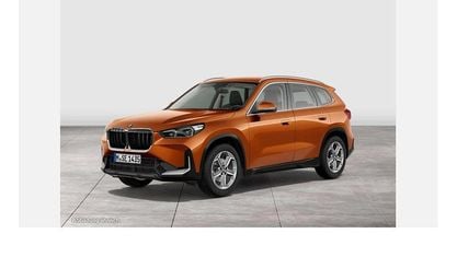 Używany BMW X1 Sport Line 150 KM (110 kW) 2023 Pomarańczowy SUV