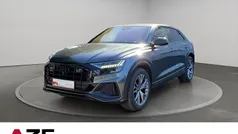 Grau Gebraucht 2022 Audi Q8 Ambiente SUV | 70.890 € (Teuer)