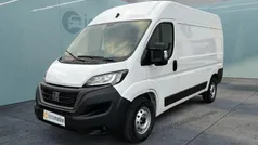 Weiß Gebraucht 2023 Fiat Ducato Van | 34.699 € (Fairer Preis)