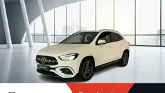 Unilack polarweiß Gebraucht 2025 Mercedes GLA200 AMG line SUV | 40.480 € (Fairer Preis)