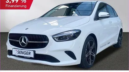 Gebraucht Mercedes B180 Progressive 136 PS (100 kW) 2025 Weiß Van / Kleinbus