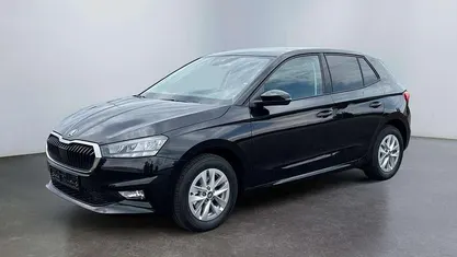 Gebraucht 2025 Skoda Fabia Drive Limousine | 23.680 € (Fairer Preis)