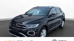 Gebraucht 2024 VW T-Roc Style SUV | 33.950 € (Fairer Preis)