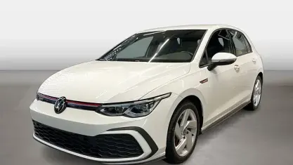 Gebraucht VW Golf VIII Sportline 245 PS (180 kW) 2024 Pure white Limousine
