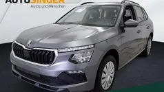 Graphitegrau metallic Gebraucht 2025 Skoda Kamiq Essence SUV | 23.780 € (Fairer Preis)