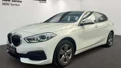 Alpinweiss iii (weiss) Gebraucht 2022 BMW 118 Advantage Kleinwagen | 21.900 € (Fairer Preis)