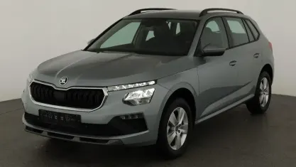 Neu Skoda Kamiq Selection 150 PS (110 kW) 2026 Race blau metallic SUV