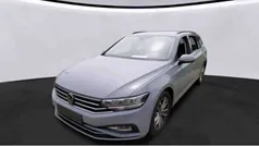 Mondsteingrau Gebraucht 2022 VW Passat Business Kombi | 24.880 € (Fairer Preis)