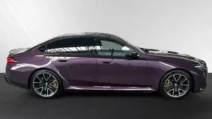 Occasion BMW M5 Performance 727 PK (534 kW) 2024 Paars Sedan