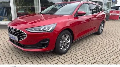 Fantastic red tc Neu 2025 Ford Focus Titanium Kombi | 27.980 € (Superpreis)