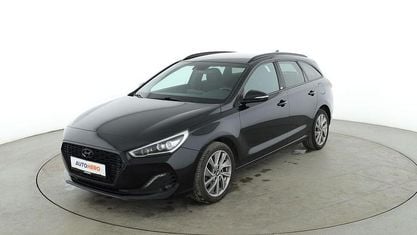 Gebraucht Hyundai i30 Passion Plus 140 PS (102 kW) 2018 Schwarz Kombi