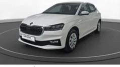 Weiß Neu 2025 Skoda Fabia Essence Limousine | 19.344 € (Fairer Preis)