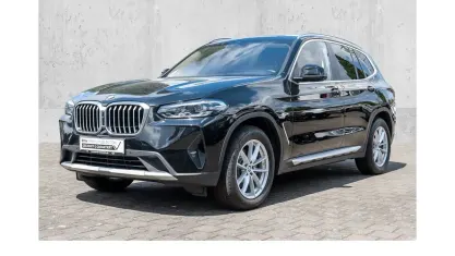 Gebraucht BMW X3 Sport Line 190 PS (139 kW) 2023 Schwarz SUV