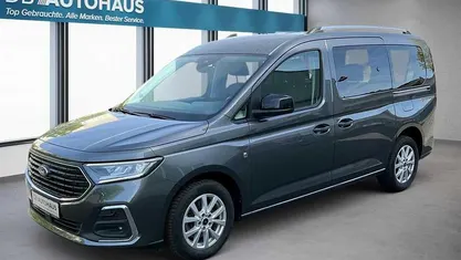 Usata Ford Grand Tourneo Connect Titanium 122 CV (89 kW) 2024 Grigio Monovolume