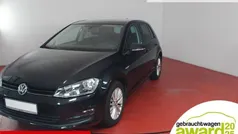 Schwarz (deep black perleffekt) Gebraucht 2015 VW Golf VII Comfortline Limousine | 9.949 € (Guter Preis)