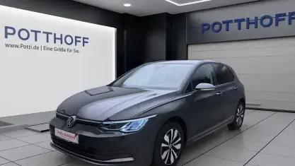 Gebraucht VW Golf VIII Move 110 PS (80 kW) 2024 Uranograu Limousine