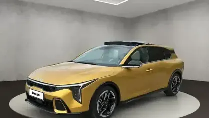 Neu Kia K4 179 PS (131 kW) 2026 Gold Limousine