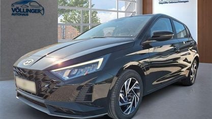 Neu Hyundai i20 Trend 101 PS (74 kW) 2025 Phantom black Kleinwagen