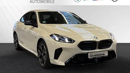 Alpinweiss Gebraucht 2025 BMW M235 Efficient Dynamics Coupé | 44.390 € (Superpreis)