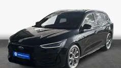 Schwarz Gebraucht 2023 Ford Focus ST-Line Kombi | 25.300 € (Guter Preis)
