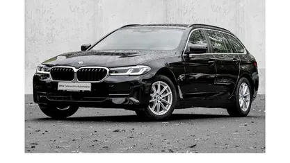 Schwarz Gebraucht 2022 BMW 520 Sport Line Kombi | 28.900 € (Fairer Preis)