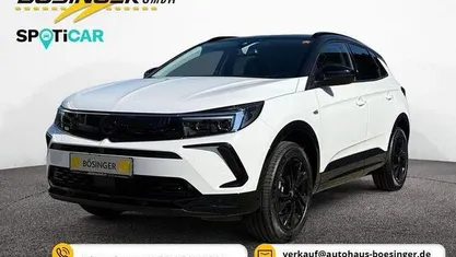 Lack weiss banquise/deckende l Gebraucht 2024 Opel Grandland X SUV | 26.900 € (Fairer Preis)