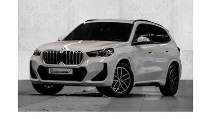 Gebraucht 2024 BMW X1 Luxury Line SUV | 34.495 € (Superpreis)