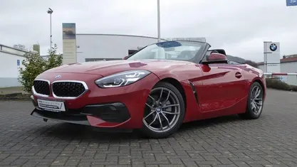 Gebraucht BMW Z4 Advantage 197 PS (144 kW) 2021 San francisco rot metallic Cabrio