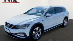 Pure white Gebraucht 2021 VW Passat Alltrack Kombi | 29.500 € (Guter Preis)