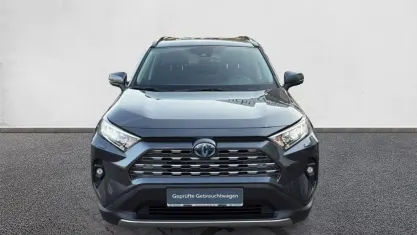 Gebraucht Toyota RAV4 Hybrid 218 PS (160 kW) 2025 Marlingrau metallic SUV